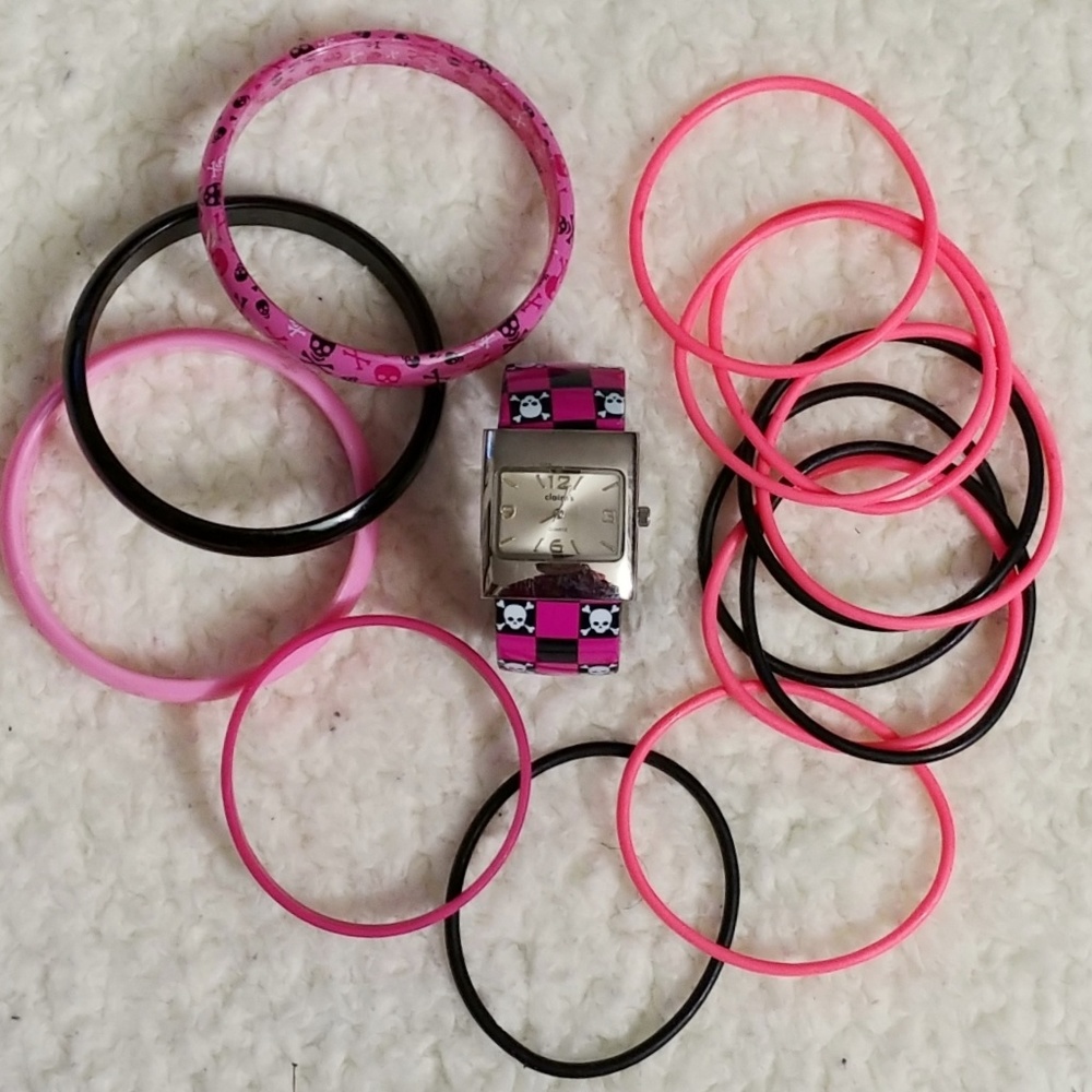 Emo/Scene Watch, Bangles and Jellies from Claire's